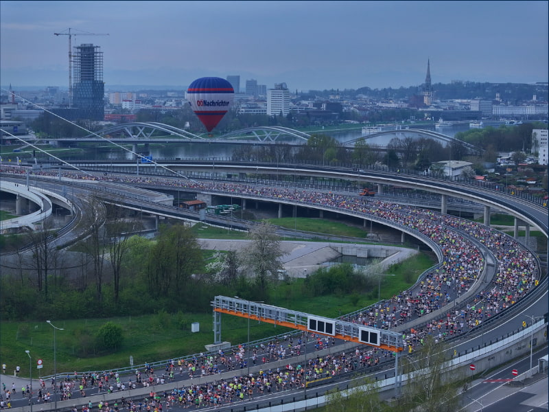 Neue Rekordhalterin beim Oberbank Linz Donau Marathon